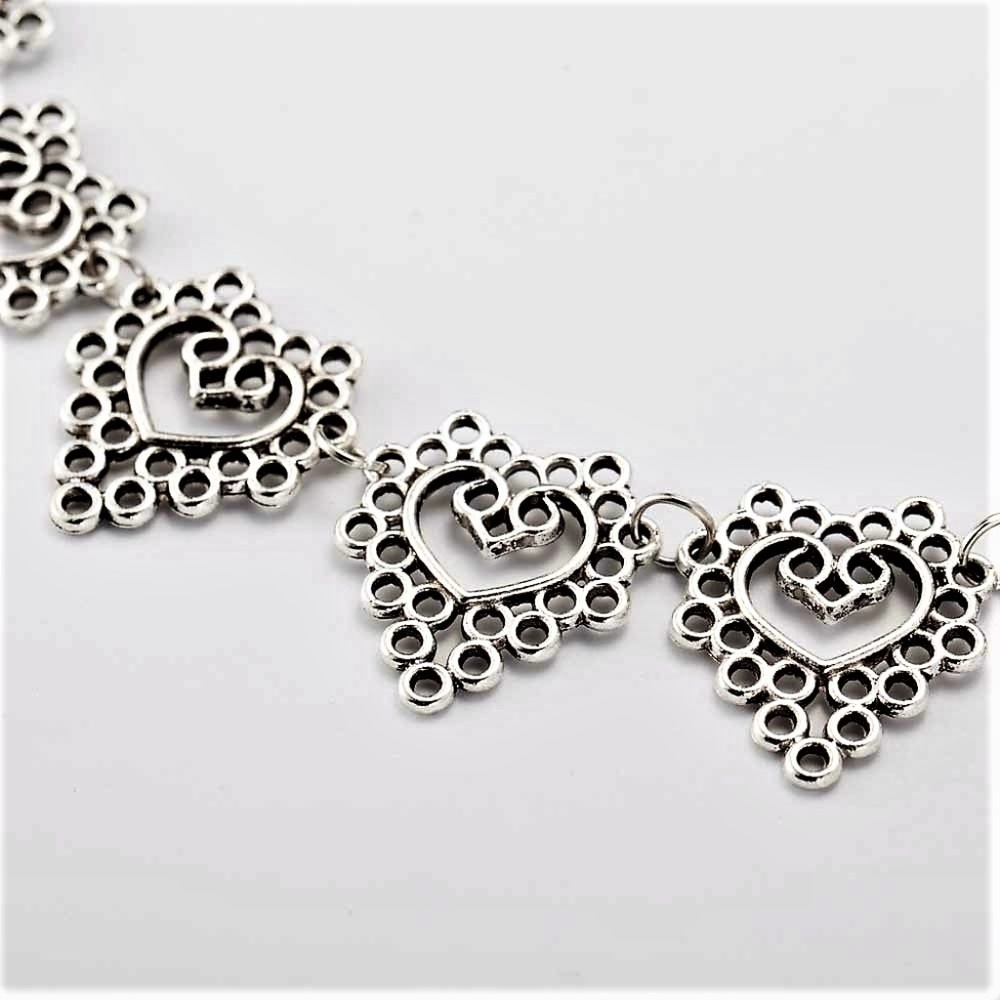 C20 | Boho Chic Choker Heart Shaped Necklace - Picture 4 of 6